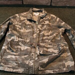 Old Navy Camo Jacket XXL